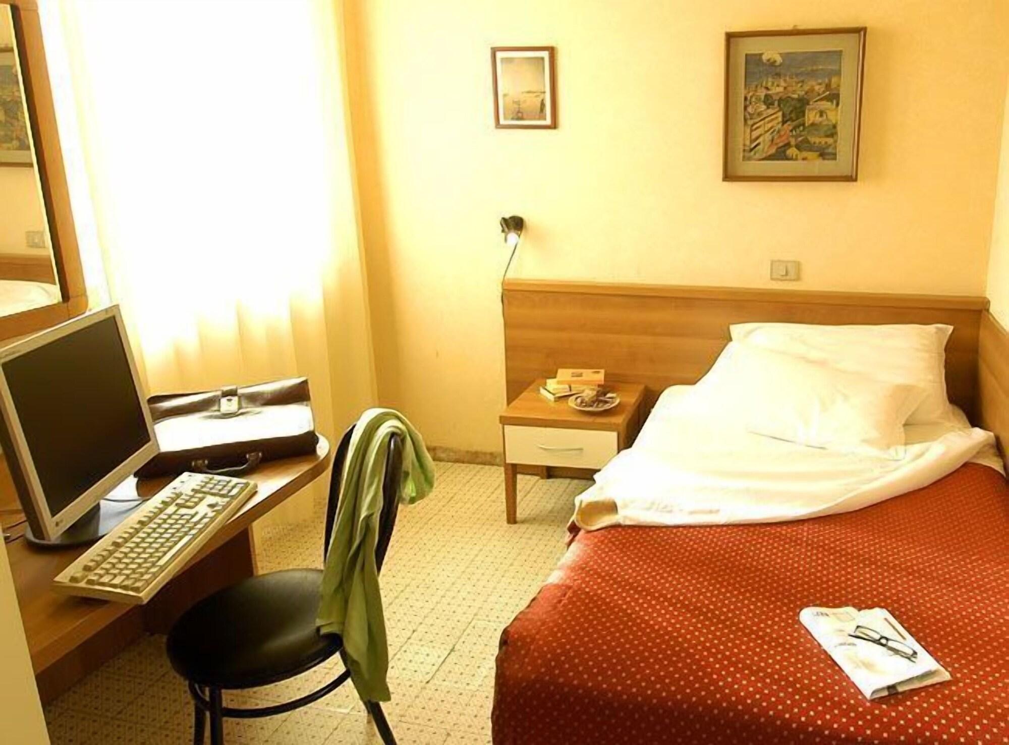 Ca' Grande Hotel Милано Екстериор снимка